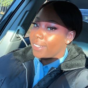 Meet your Posher, Aliyah